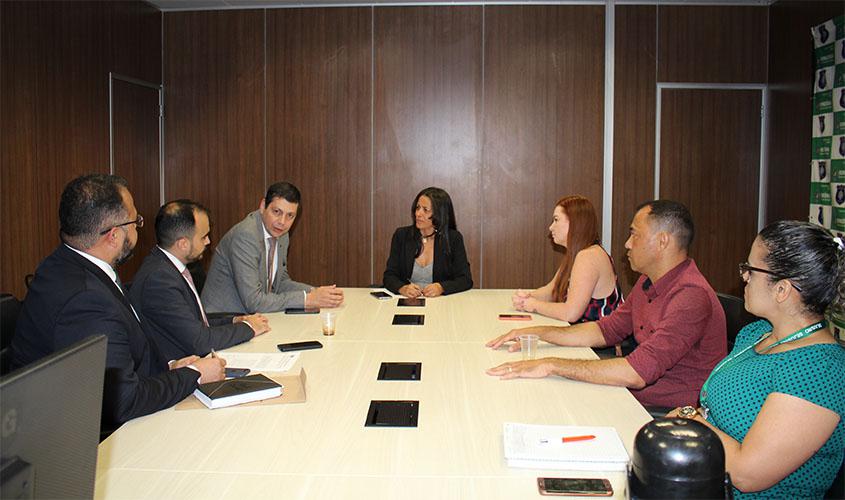 OAB/RO cobra providências quanto a demora para advogado atender cliente no Urso Branco