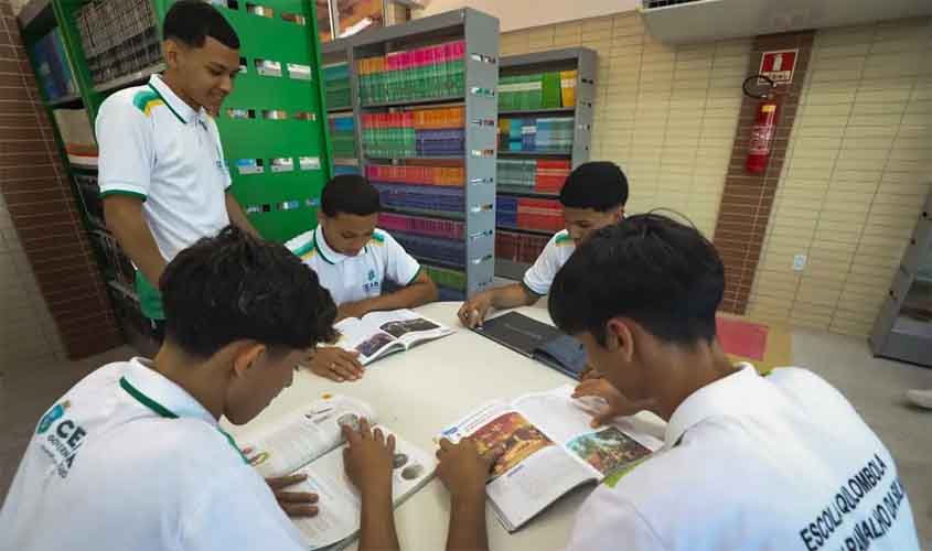 Menos de 40% dos alunos valorizam professor, revela pesquisa