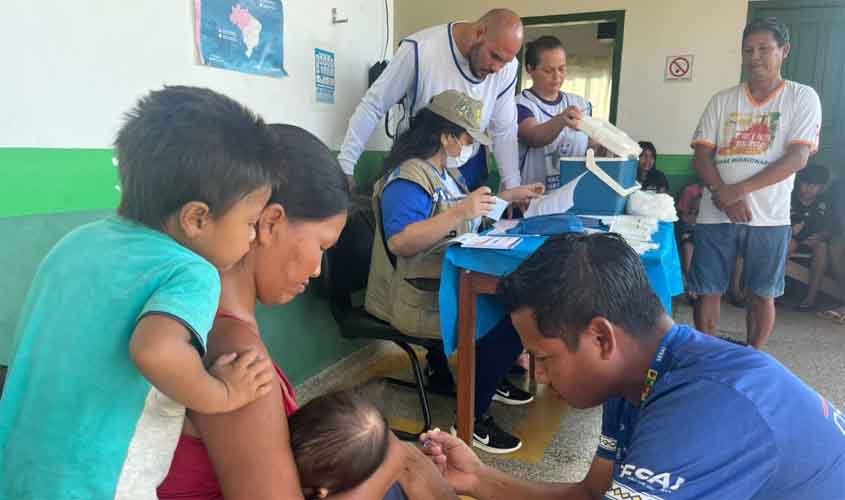 Vacinação Sem Fronteira chega à aldeia Lage Novo, em Guajará-Mirim e reforça assistência em saúde