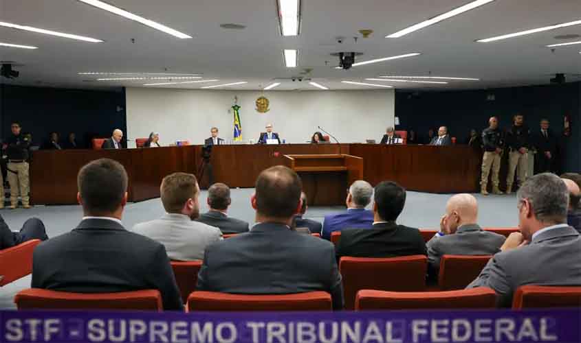 Saiba como foram os dois votos pela condenação de Bolsonaro no STF