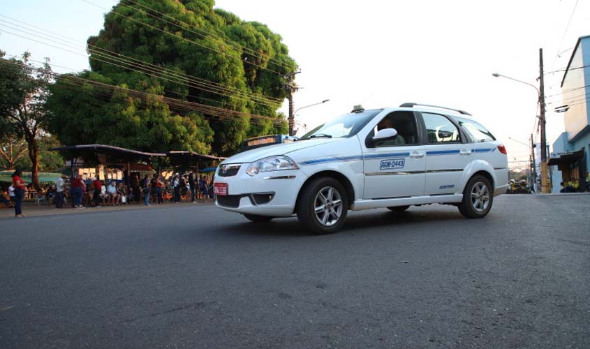 Prefeitura convoca taxistas com concessão nos distritos para regularização