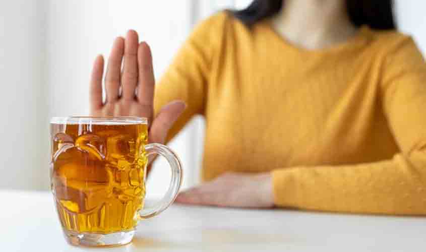 Detóx de álcool e seus benefícios para a saúde mental