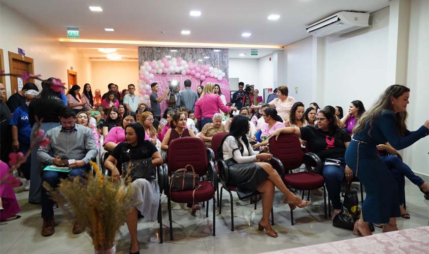 Saúde de Porto Velho abre Outubro Rosa com ação de prevenção