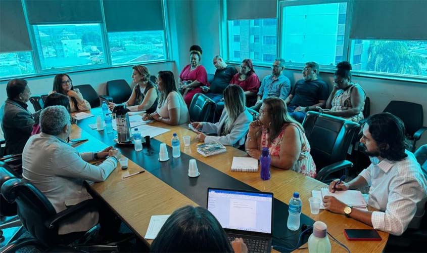 SINTERO pressiona Governo de RO por avanços na educação