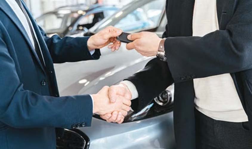 Vai vender o carro? Veja 5 dicas para negociar sem ficar a pé