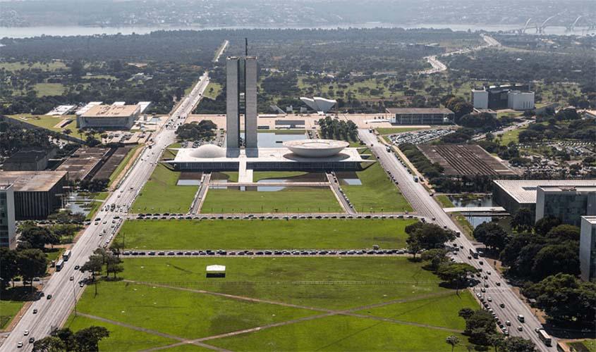 Brasil está entre os países com mais gastos com funcionalismo público no mundo