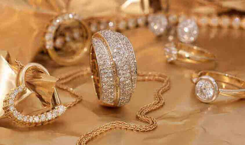 Ladrão invade casa e sai do local levando 30 gramas de ouro