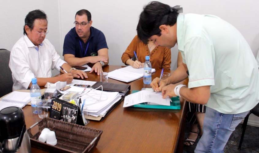 Prefeito vai implantar o PCCS: reunião positiva cria comissão mista da PMV com o Sindsul e Câmara 