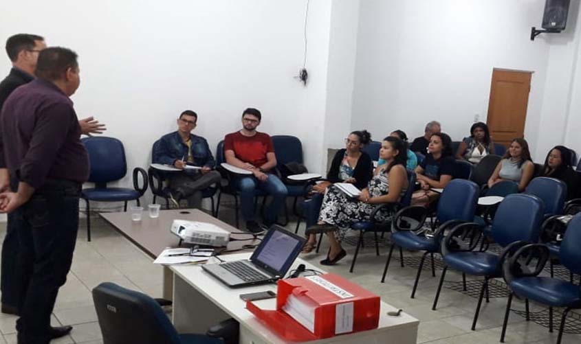 Escola da Assembleia Legislativa oferece mensalmente cursos visando a capacitação do servidor público