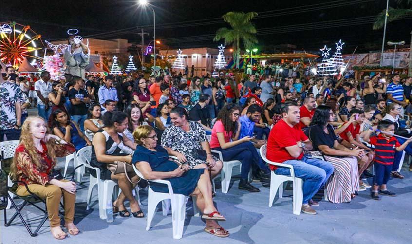 Vila Natalina encanta jiparanaenses