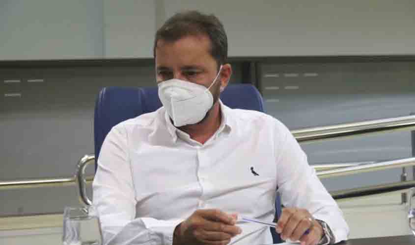 Prefeito inicia tratativas para compra da vacina CoronaVac