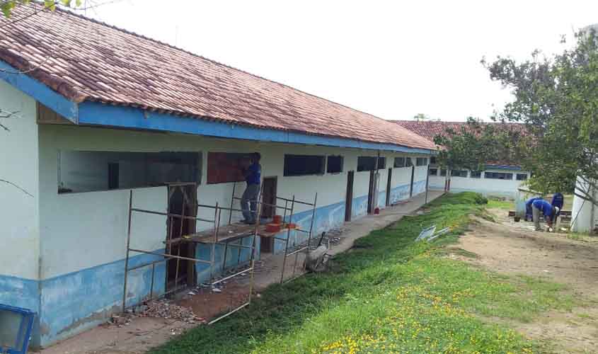 Escola Edson Lopes recebe reforma de R$ 173 mil
