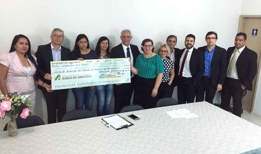 Basa doa R$ 200 mil ao Município para projetos para criança e adolescente