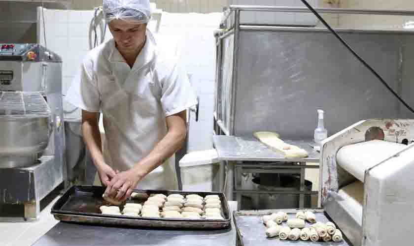 Veto a Refis para MEIs e pequenas empresas pode colocar milhões na informalidade