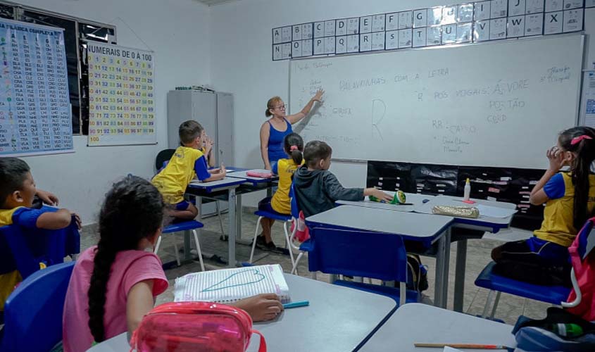 Prazo para matrícula na rede municipal de ensino termina nesta terça-feira (10)