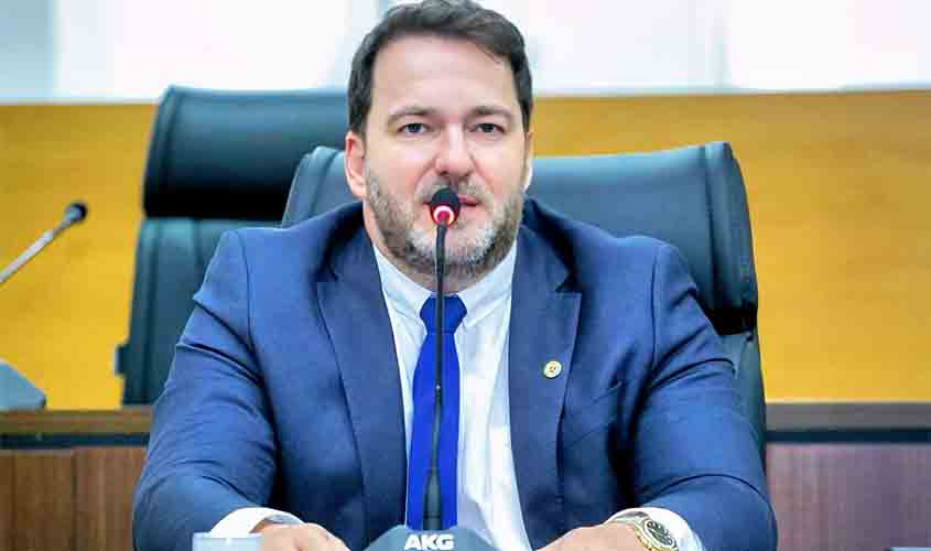 Presidente Alex Redano cobra reforço de viaturas para Mirante da Serra