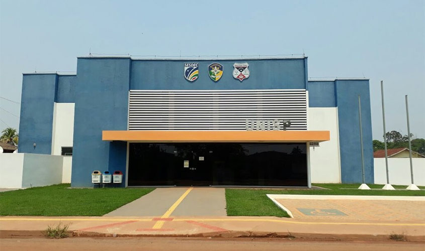 Homem é preso por estupro de vulnerável, lesão corporal e porte ilegal de arma 