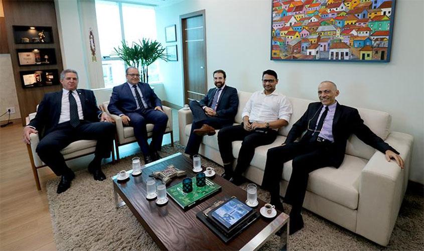 Membros do MPRO recebem visita do Procurador-Regional Eleitoral em Rondônia