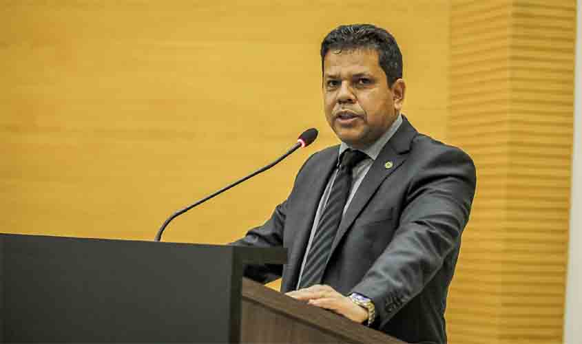 Projeto de Jair Montes prevê a doação de bicicletas apreendidas para serem transformadas em cadeiras de rodas