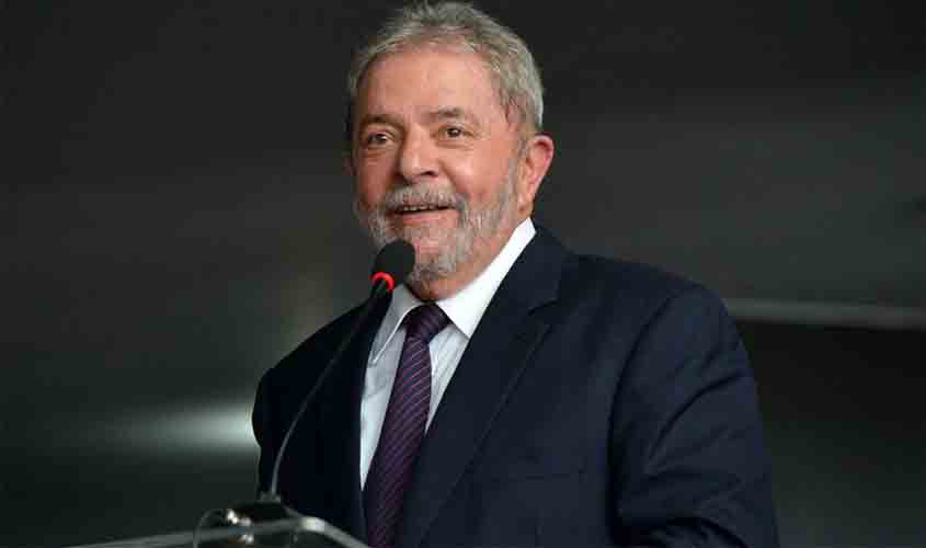 Lula entra no jogo