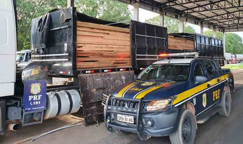 Em Ariquemes/RO, PRF identifica transporte irregular de madeira