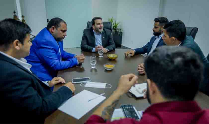 Presidente Alex Redano confirma mais R$ 1,2 milhão para Buritis