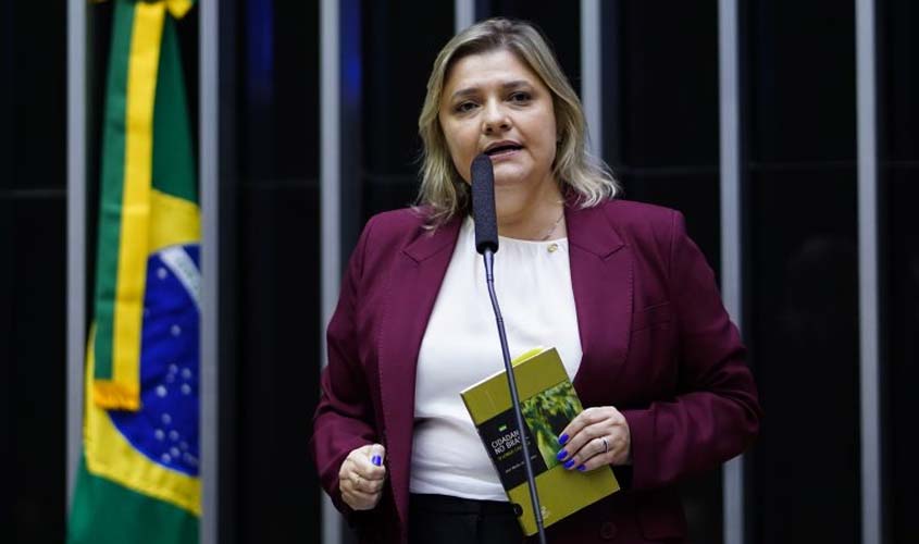 Projeto garante mudança do local de trabalho para servidora em situação de violência doméstica