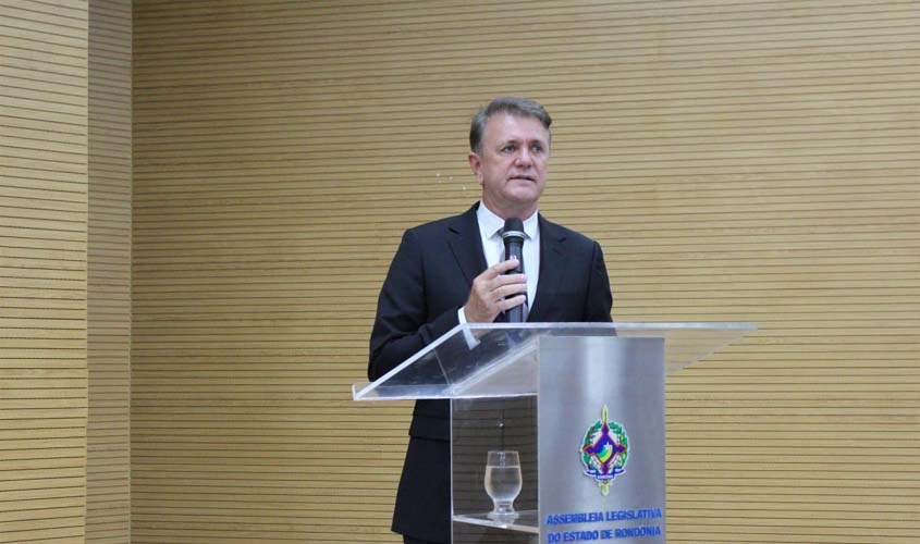 Luizinho Goebel destina R$ 100 mil à Amor de 4 Patas em Vilhena