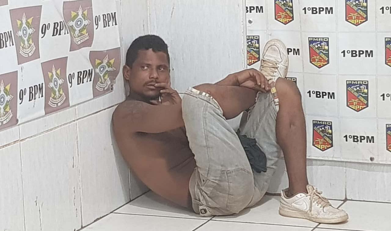 Suspeito de furto de capacete é preso 