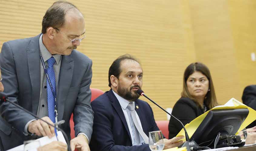 Presidente Laerte Gomes propõe criação do Programa de Policiais Civis Aposentados