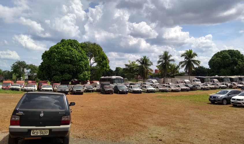 Arrematantes do leilão de veículos da Polícia Militar terão a próxima semana para retirar lotes