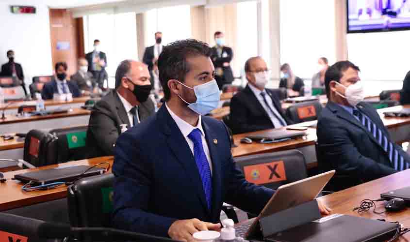 Marcos Rogério pede prazo de 10 dias para que União, estados e municípios enviem informações à CPI da Covid
