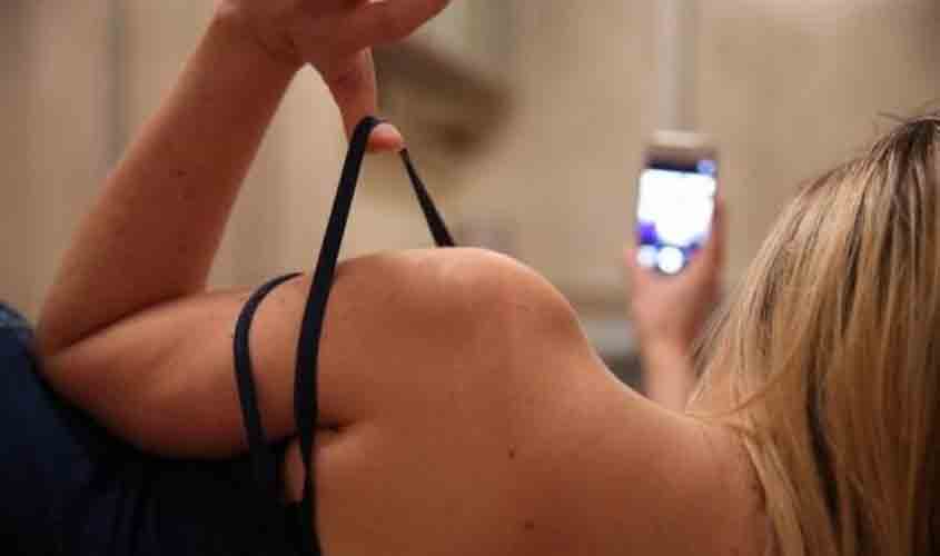 Homens enviam nudes e perde muito dinheiro em novo golpe aplicado por estelionatários