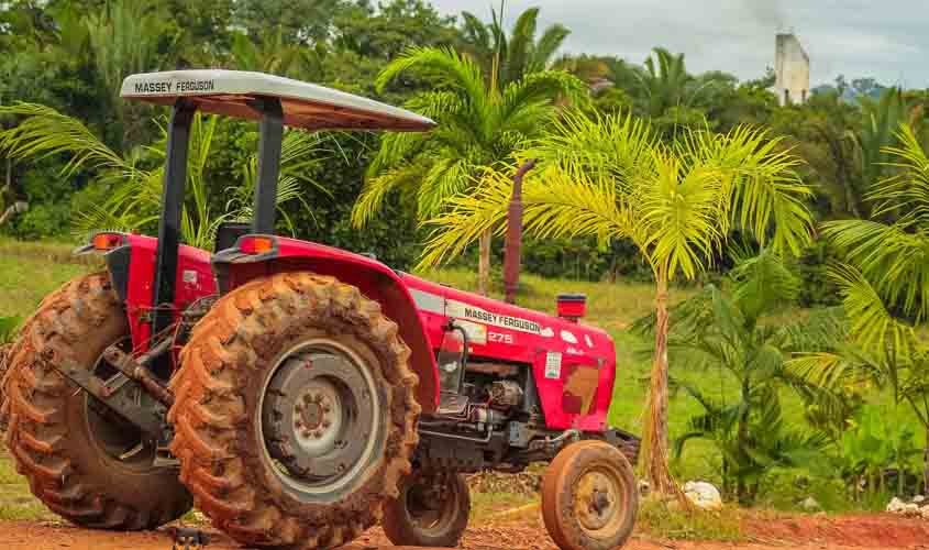 Decreto 26.061 oferece apoio a serviços de mecanização agrícola para agricultores familiares de Rondônia