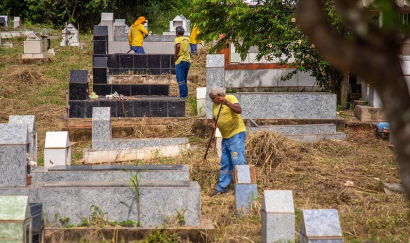 Prefeitura realiza limpeza nos cemitérios municipais de Porto Velho