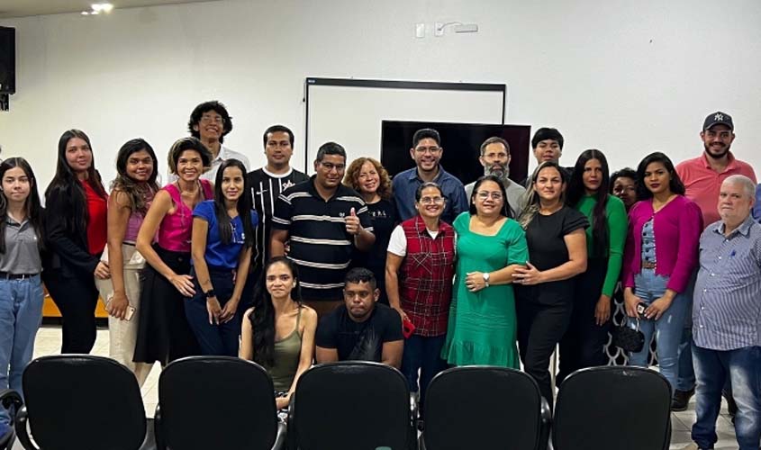 Concluídos mais quatro cursos de capacitação na Escola do Legislativo