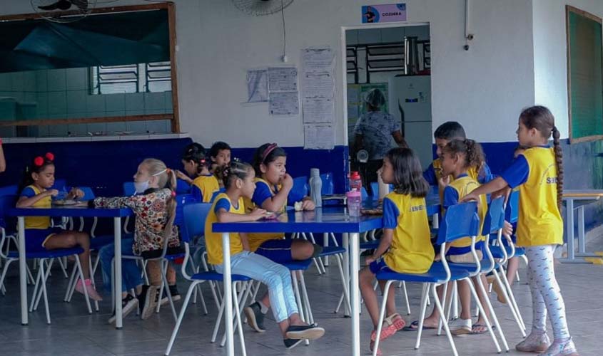 Prefeitura convoca novos candidatos para serviços voluntários no programa 'Mãos dadas com a educação'