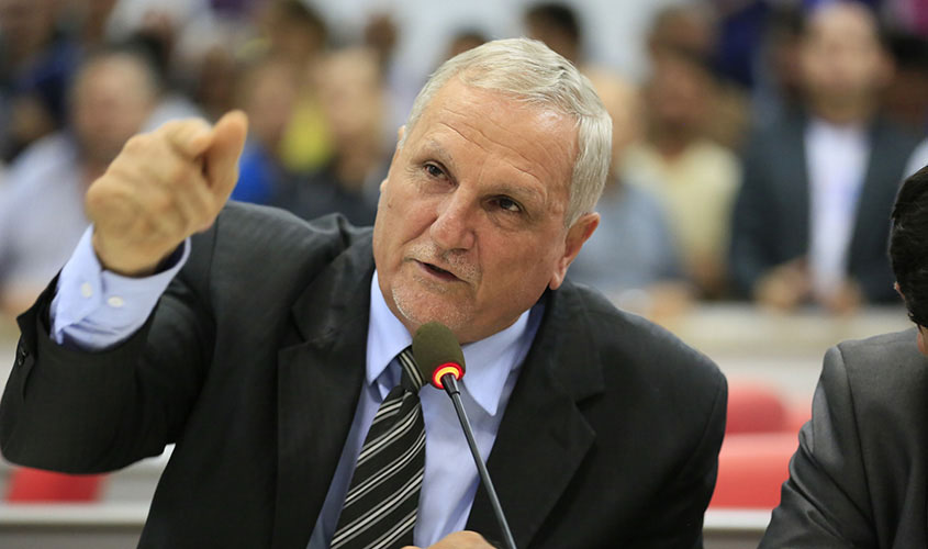 Desembargador José Jorge autoriza corte de energia durante pandemia