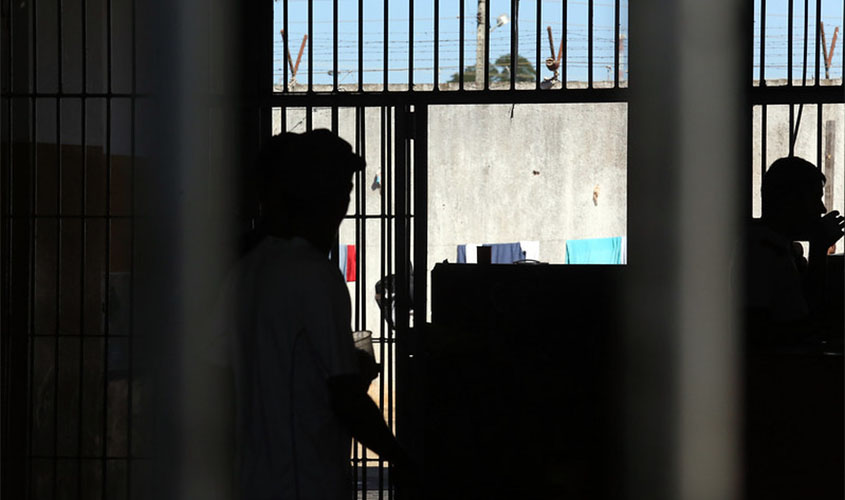 Contaminações por Covid-19 no sistema prisional ultrapassam 10 mil casos