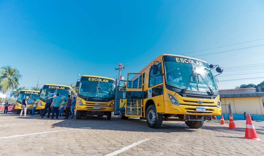 Frota escolar de Porto Velho recebe mais dez ônibus para o transporte de alunos da zona rural