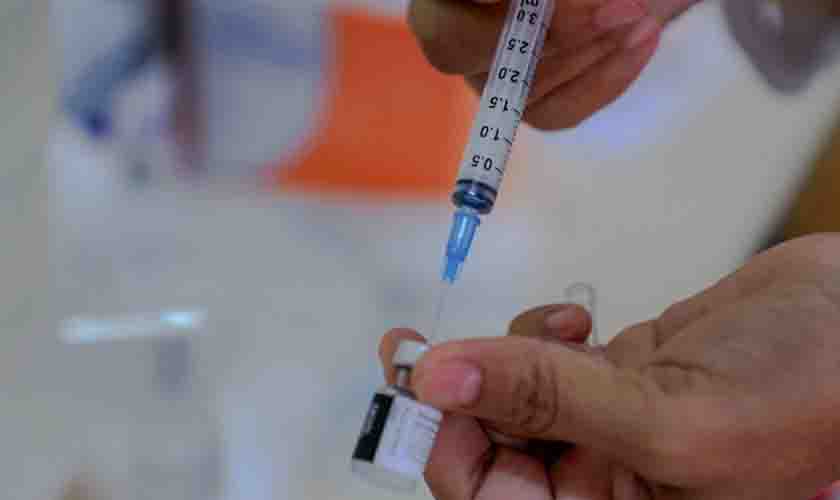 Nesta quarta e quinta-feira, aplicação de primeira dose da vacina contra a Covid-19 será das 14h às 21h