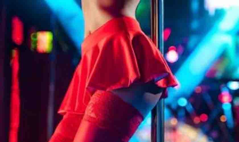 Jovem descobre que marido estava em prostíbulo e realiza disparos de arma de fogo contra o estabelecimento