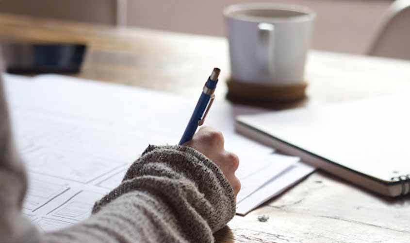 Como escrever melhor o trabalho de escola ou faculdade