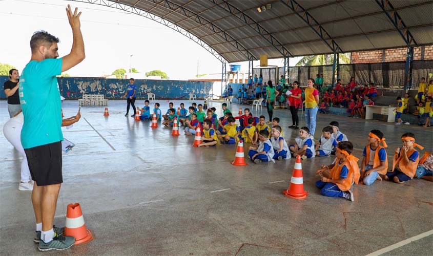 Escola Ruth Rocha realiza gincana em alusão ao Dia do Estudante