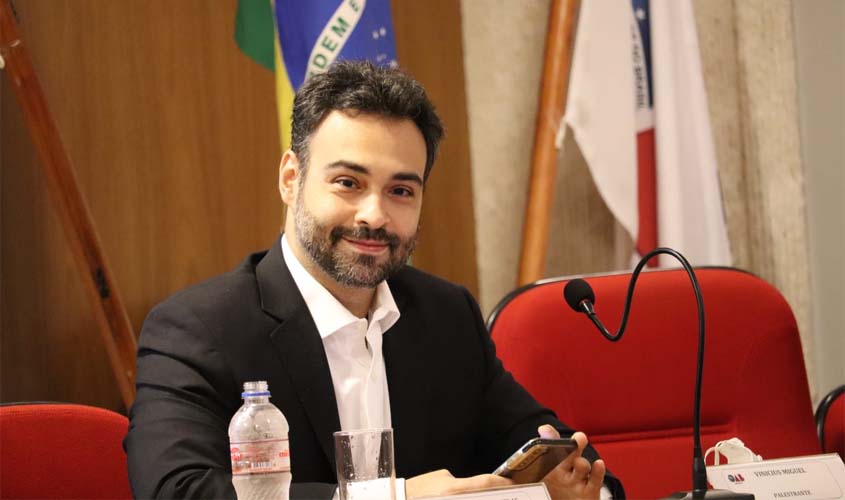 Setembro Amarelo: Vinicius Miguel destaca a importância da política pública de saúde mental como medida de prevenção ao suicídio