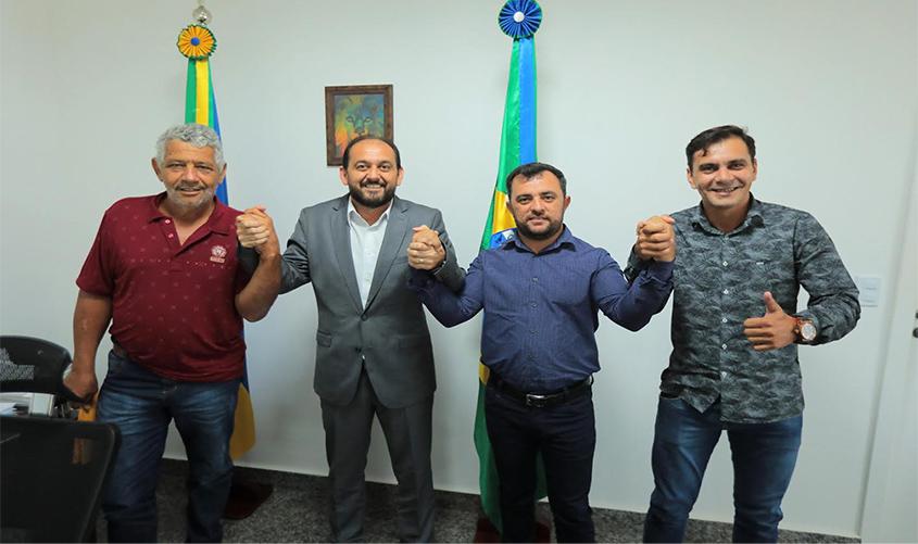 Presidente Laerte Gomes recebe vereadores de São Francisco do Guaporé