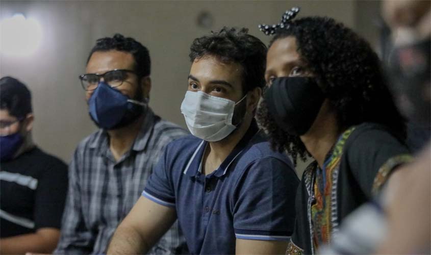 Vinicius Miguel destaca importância do Dia da Menina