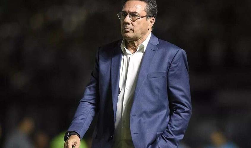 'Construindo Campeões': Luxemburgo palestra em Porto Velho