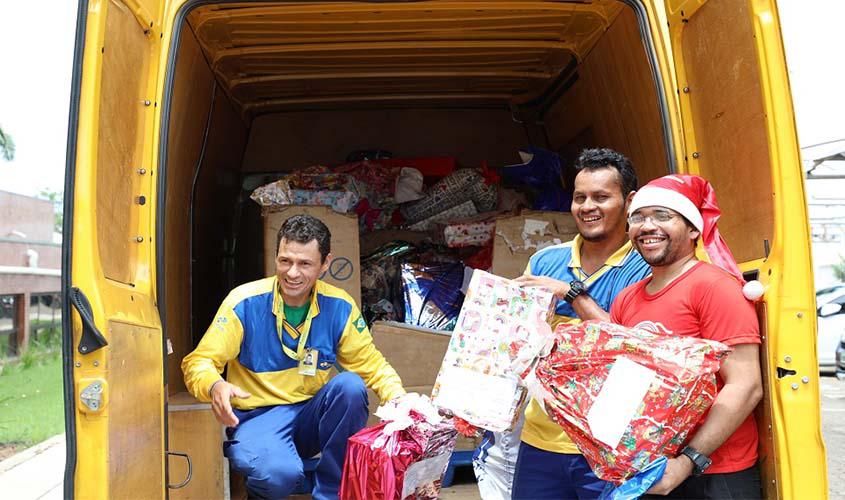 Correios recebem presentes arrecadados pelos servidores do TJRO