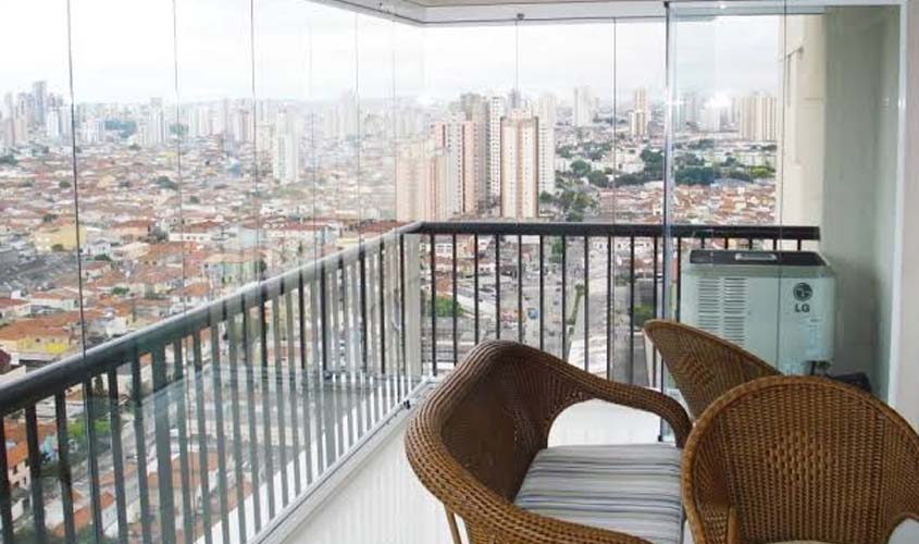 Quando é necessário fazer laudo para fechamento de sacadas?